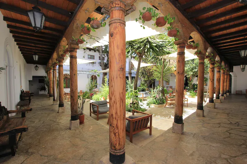 SUITES SOMBRA DEL AGUA HOTEL
